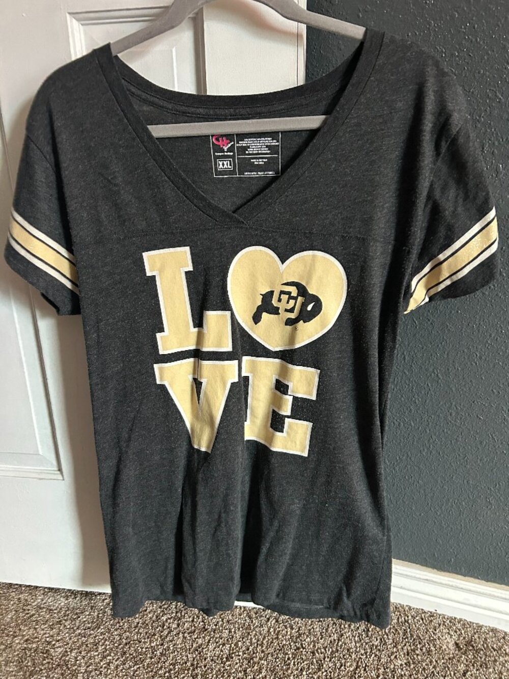University of Colorado Buffaloes V Neck Short Sleeve Love CU T Shirt Sz XXL